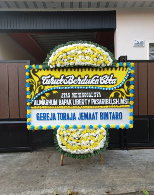 Papan Bunga Duka di Beliung