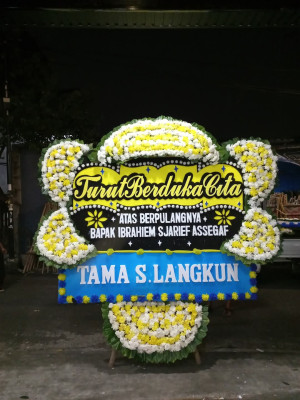 Papan Bunga Duka di Beliung